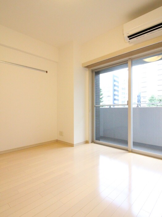 物件内観写真16　(居室)