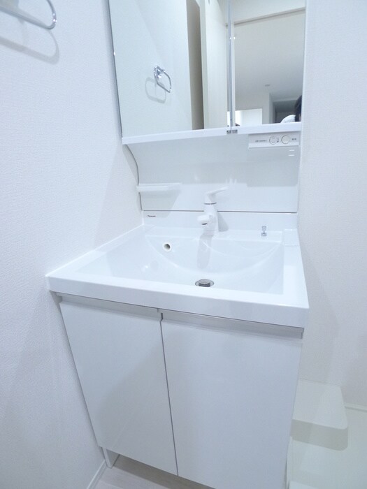 物件内観写真6　(洗面)