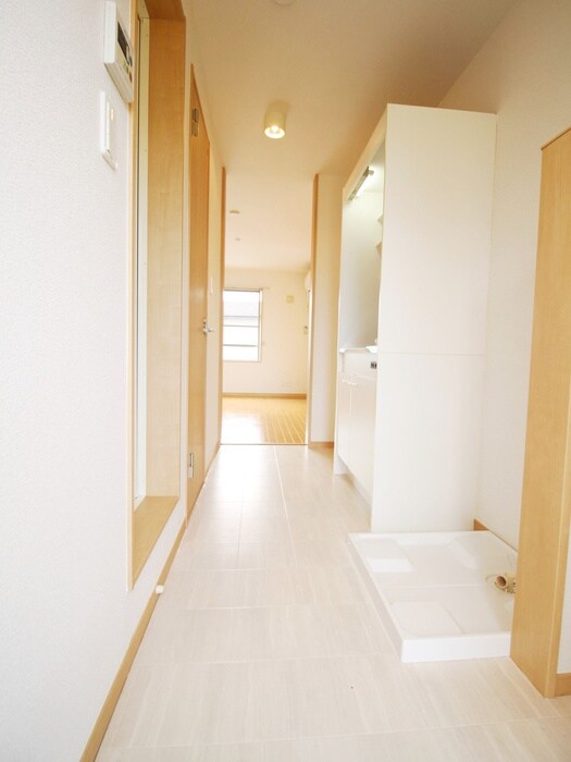 物件内観写真16　(内観写真)