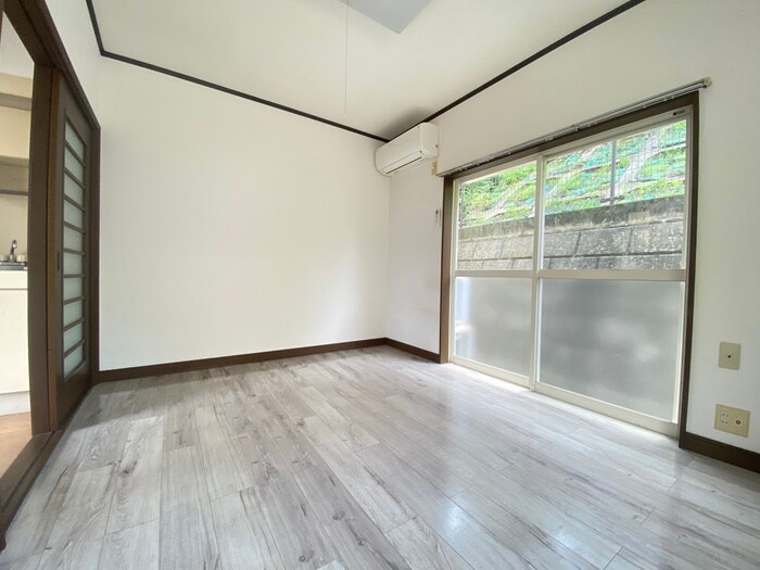 物件内観写真15　(居室)