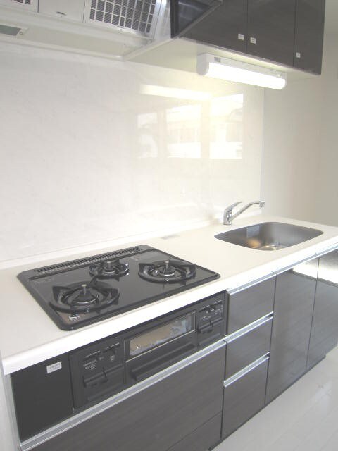 物件内観写真4　(内観写真)