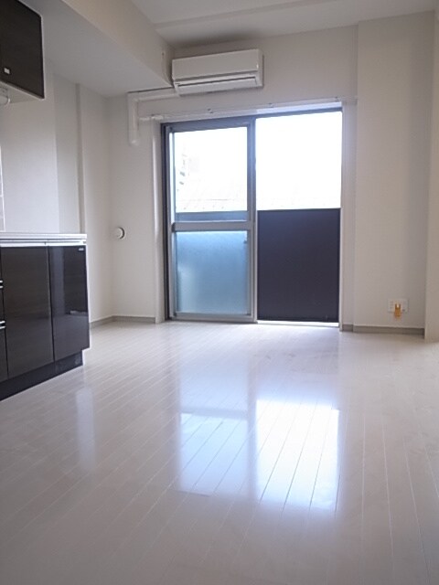 物件内観写真4　(内観写真)