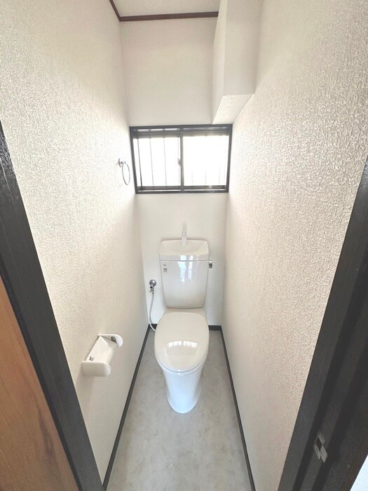 物件内観写真10　(トイレ)