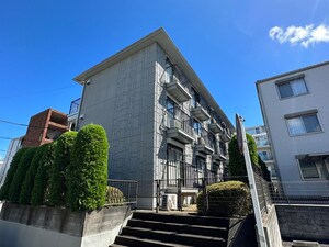 ジュネス鷺沼外観写真