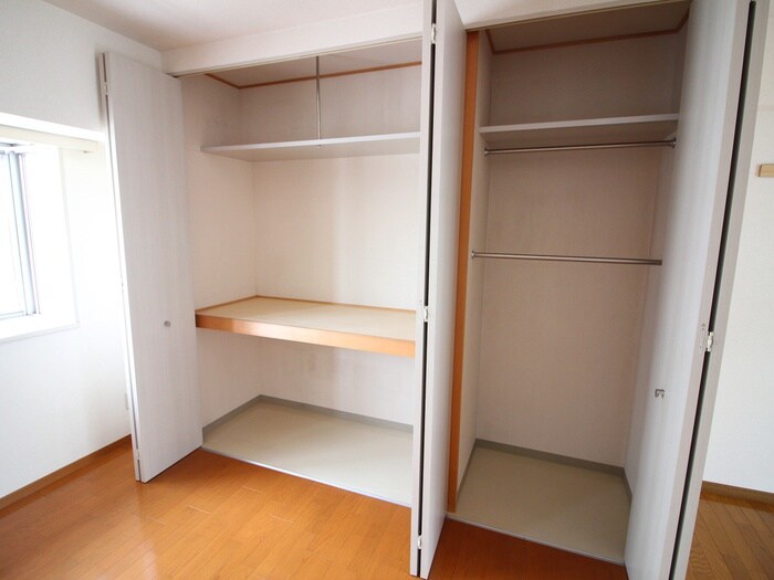 物件内観写真11　(収納)