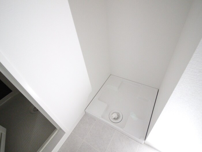 物件内観写真19　(洗濯機置場)