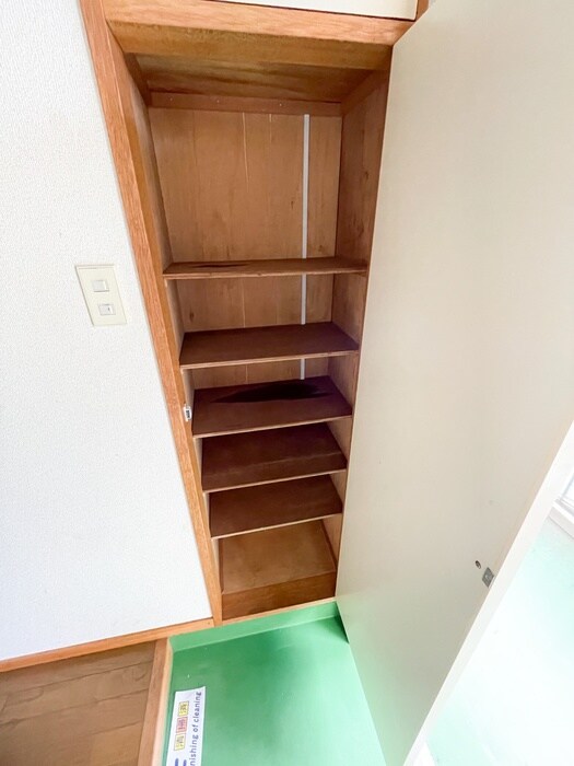 物件内観写真16　(靴箱)