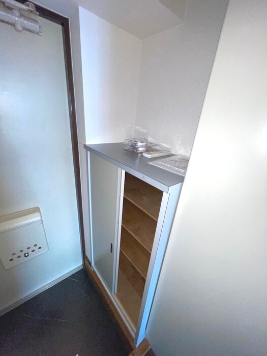 物件内観写真18　(靴箱)