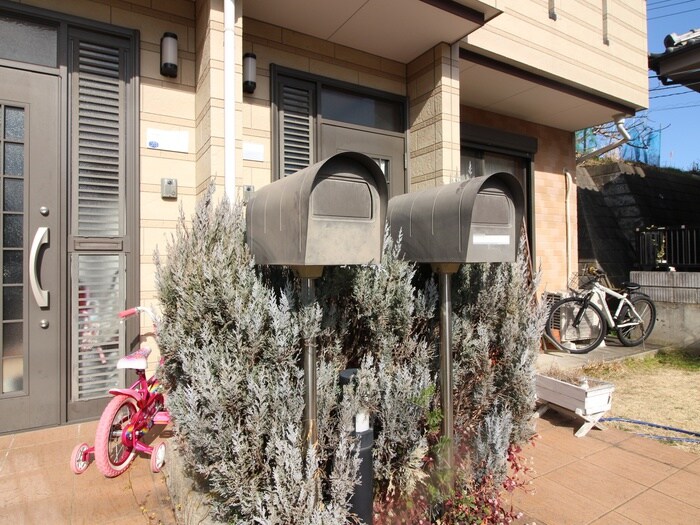 物件外観写真6　(建物設備)