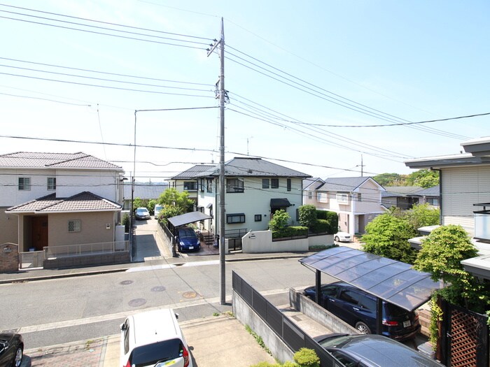 物件内観写真16　(室内からの展望)