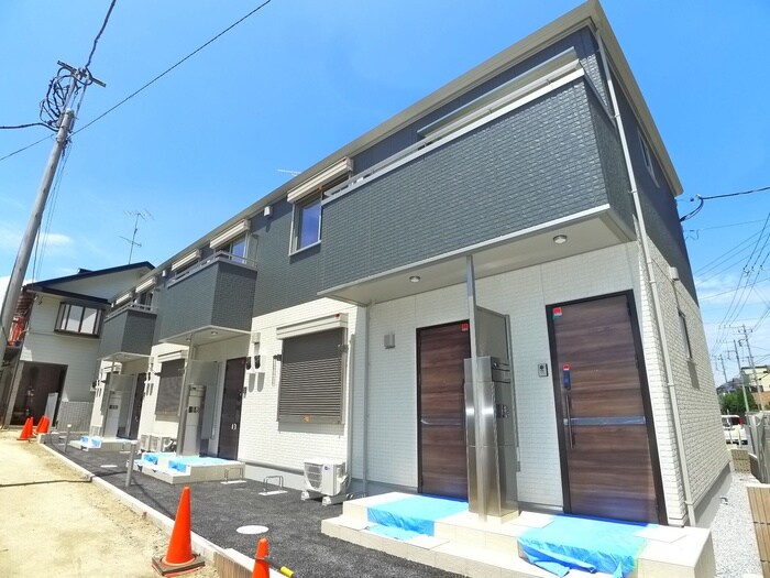 物件外観写真1　(外観写真)