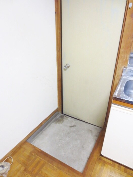 物件内観写真15　(玄関)