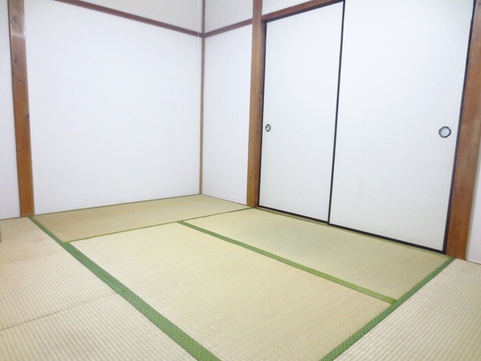 物件内観写真16　(居室)