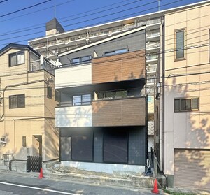 コスモネクシア大島外観写真