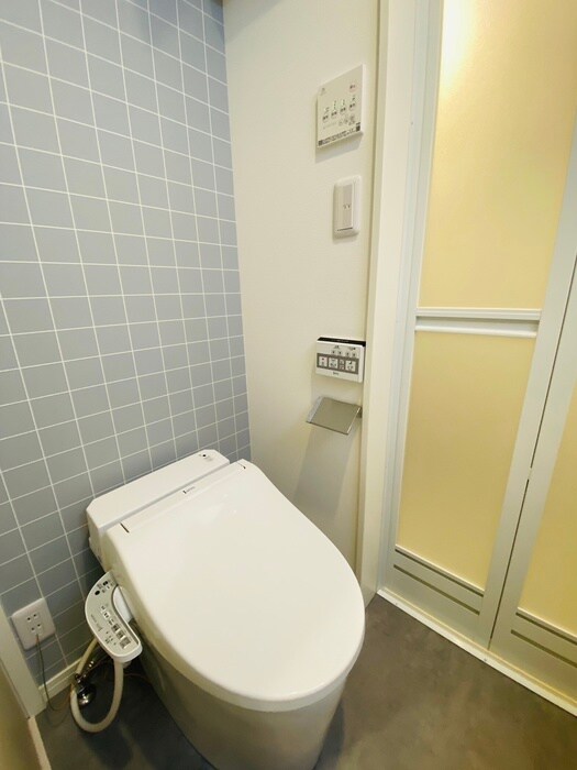 物件内観写真14　(トイレ)