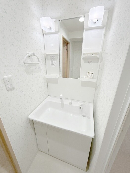 物件内観写真12　(洗面)