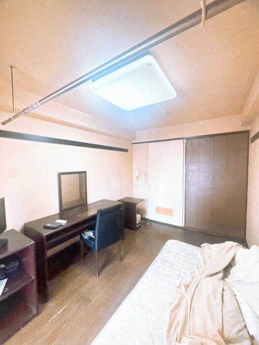 物件内観写真13　(居室)