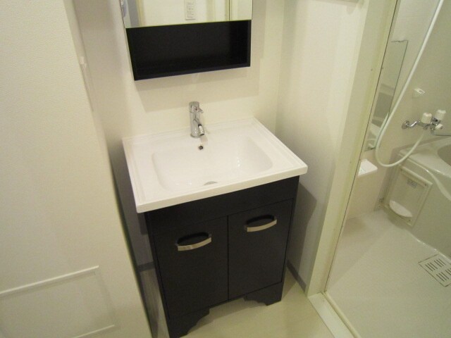 物件内観写真10　(洗面)