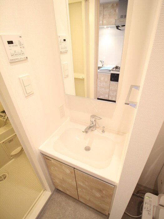 物件内観写真13　(洗面)