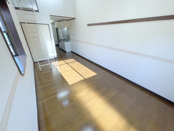 物件内観写真7　(居室)