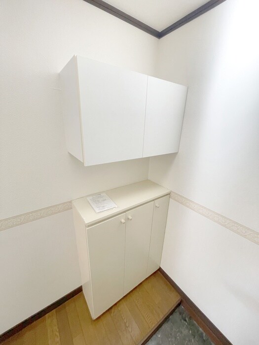 物件内観写真18　(靴箱)