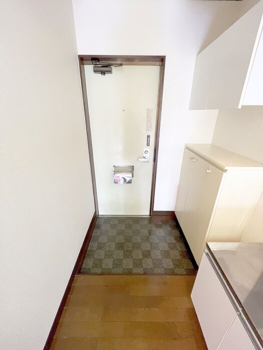 物件内観写真18　(廊下)