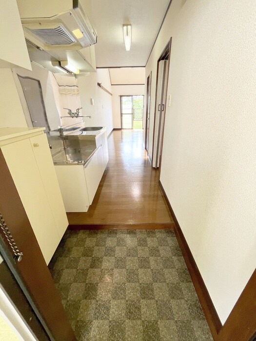 物件内観写真19　(玄関)