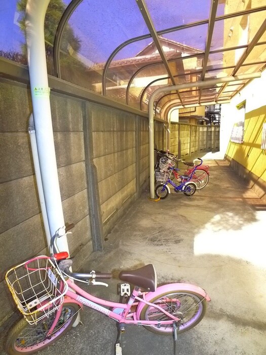 物件外観写真6　(建物設備)