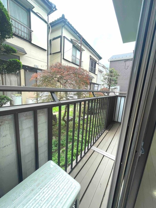 物件内観写真14　(室内からの展望)