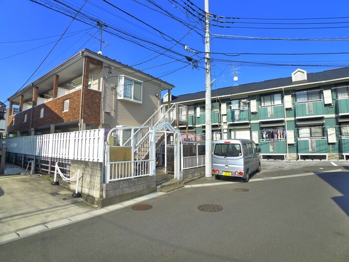 物件外観写真3　(周辺環境)