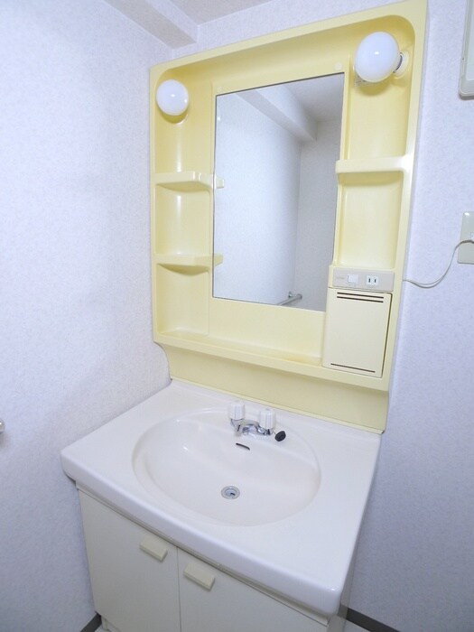 物件内観写真9　(洗面)