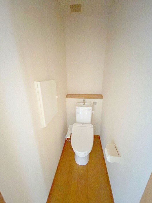 物件内観写真13　(トイレ)