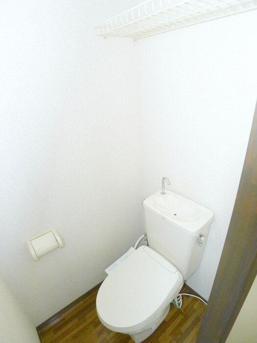 物件内観写真14　(トイレ)