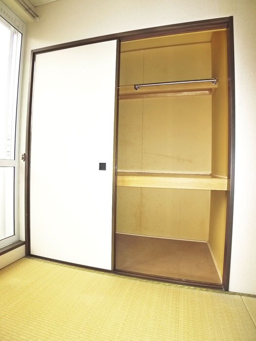 物件内観写真17　(収納)