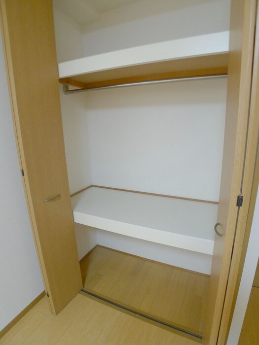 物件内観写真11　(収納)