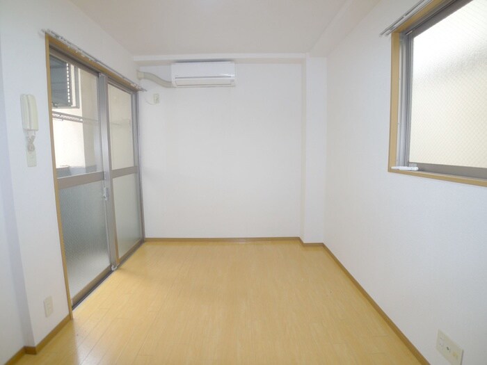 物件内観写真20　(居室)