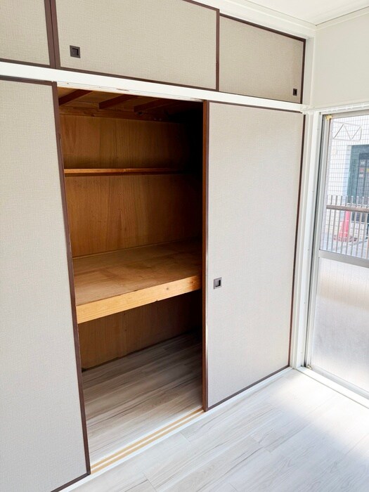 物件内観写真11　(収納)