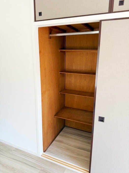 物件内観写真20　(収納)