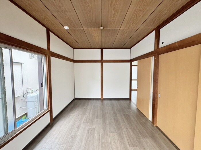 物件内観写真3　(居室)