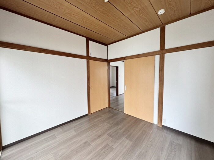 物件内観写真14　(居室)