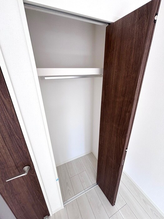 物件内観写真11　(収納)