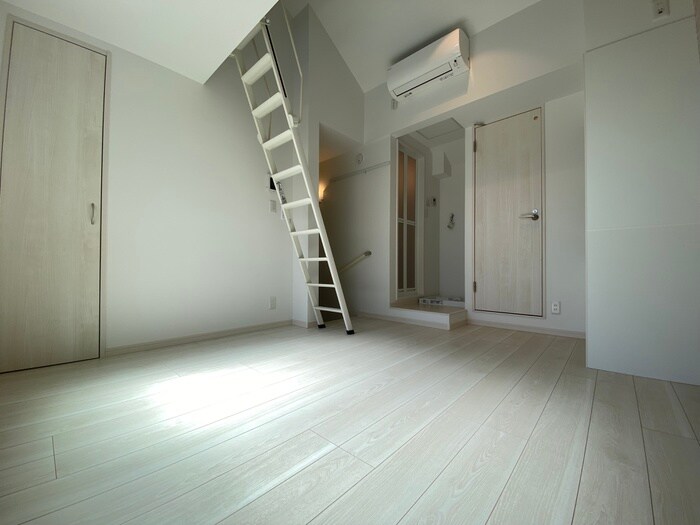 物件内観写真8　(居室)