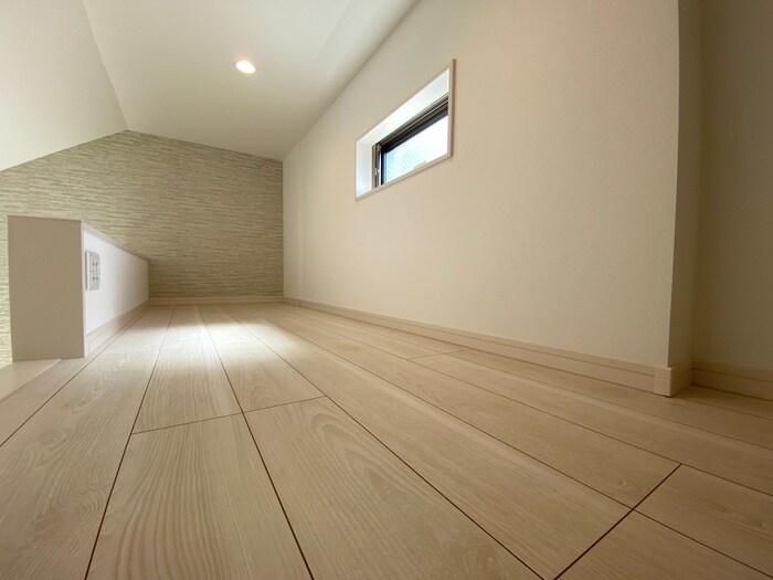物件内観写真9　(ロフト)