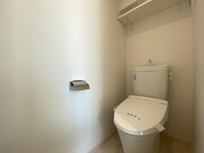 物件内観写真12　(トイレ)