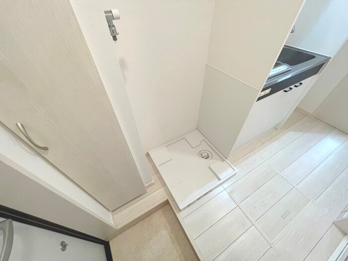 物件内観写真17　(洗濯機置場)