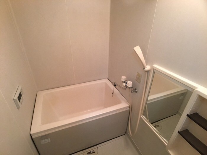 物件内観写真12　(バス／シャワールーム等)