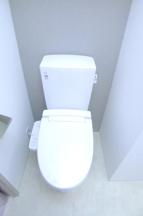 物件内観写真15　(トイレ)