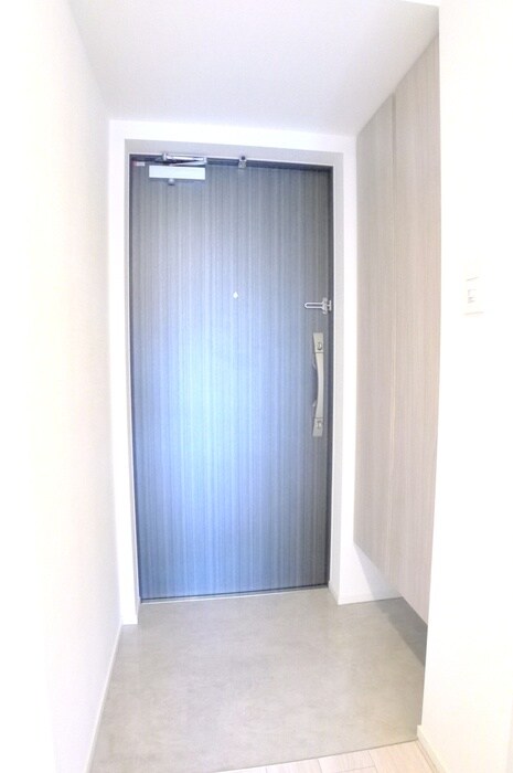 物件内観写真21　(玄関)