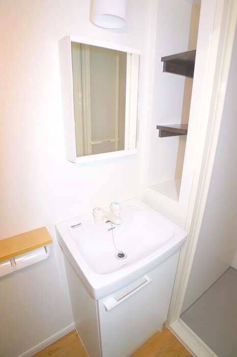 物件内観写真12　(洗面)