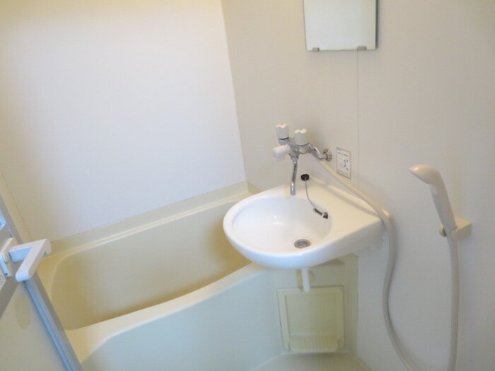 物件内観写真10　(バス／シャワールーム等)